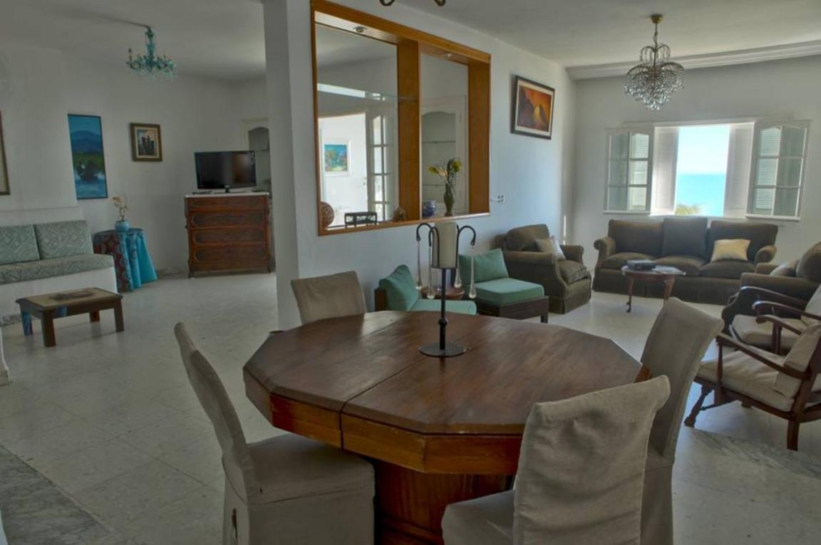 24 Rue Ghazza , Carthage Salambo , * Tunis
